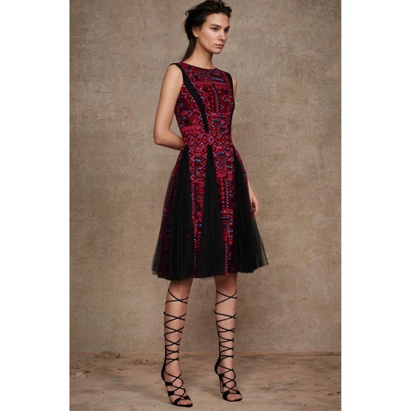 NEW Tadashi Shoji Asmara Embroidered Tulle Dress Size 10 Red Dark Fairy Cocktail